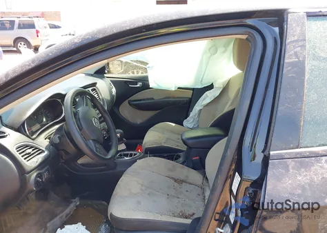 2016 Dodge Dart Sxt from USA, damaged, VIN 1C3CDFBB0GD613486